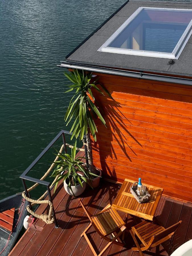 Aquachill Houseboat & Wellness Hotel Liptovsky Trnovec Ngoại thất bức ảnh