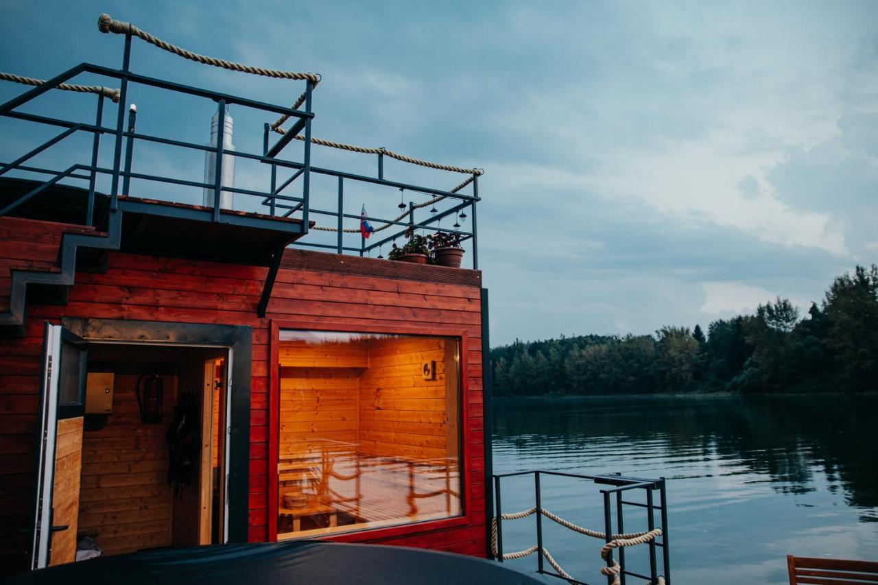 Aquachill Houseboat & Wellness Hotel Liptovsky Trnovec Ngoại thất bức ảnh
